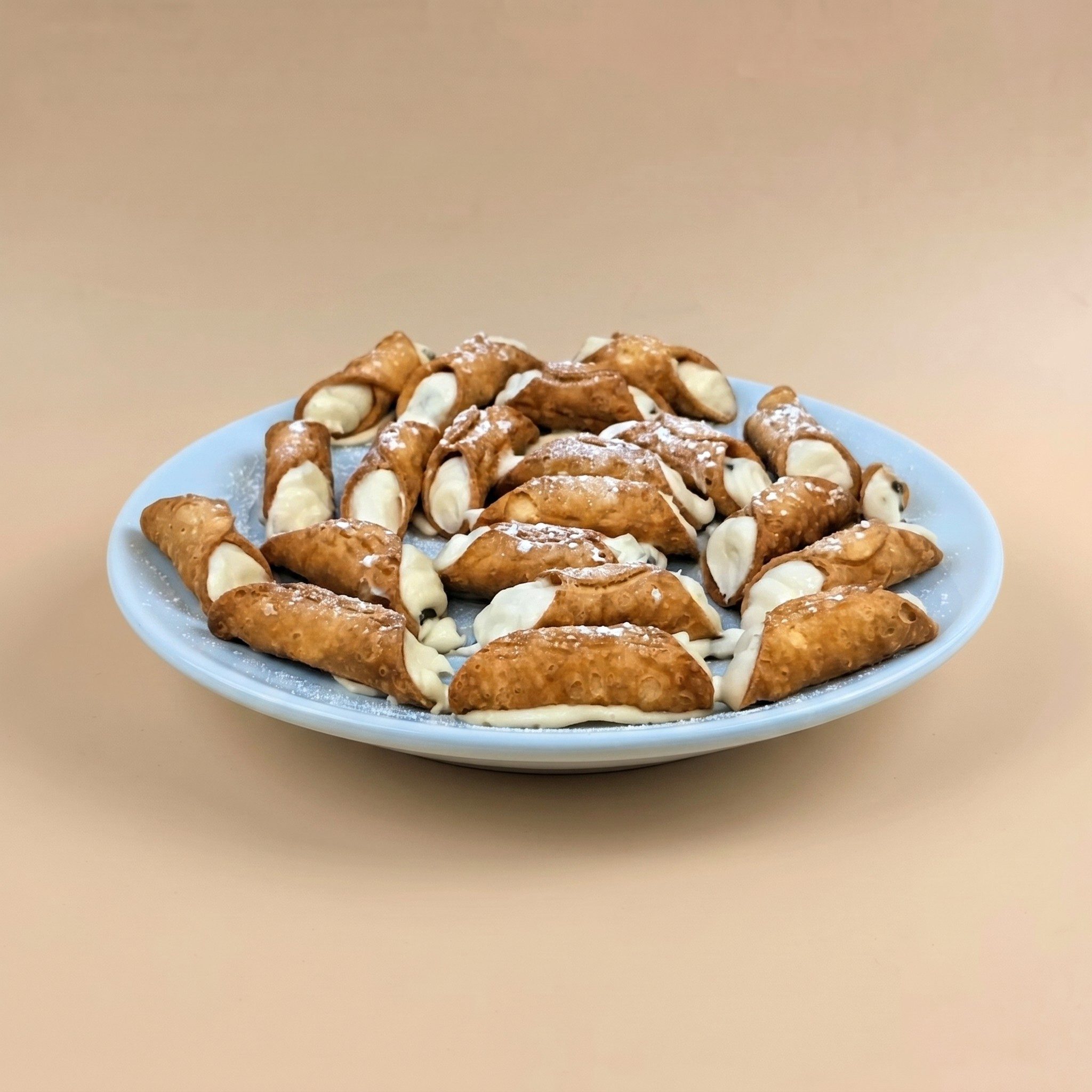 Cannoli.