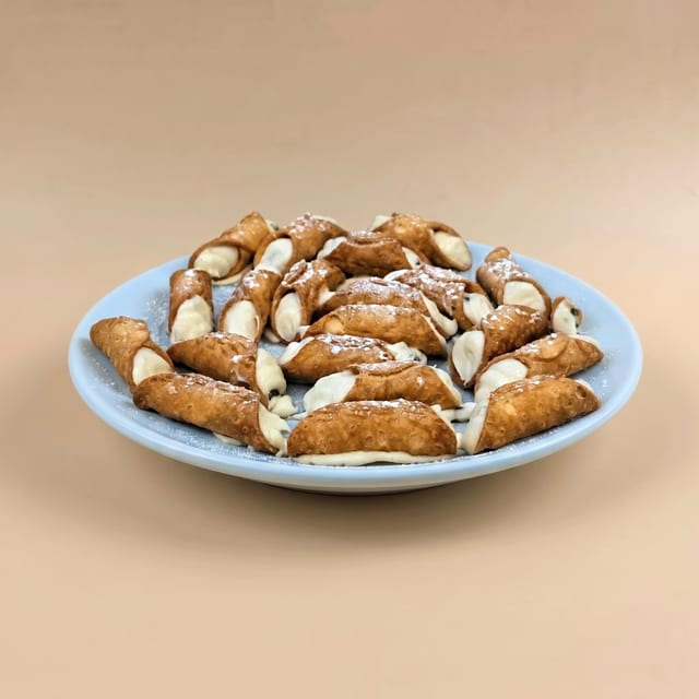Cannoli.