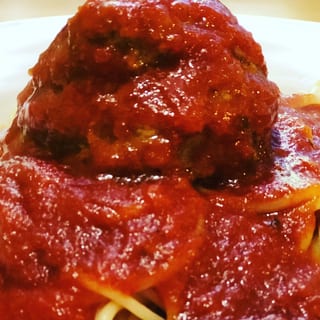 Pasta With Meat Sauce, Meatballs Or Sausage (2)